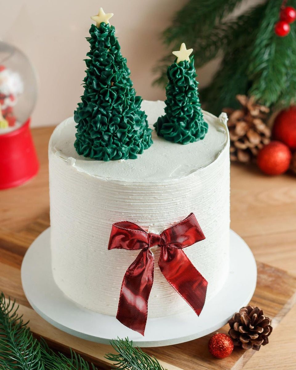 Get into the Christmas Spirit with These Easy and Fun Cake Decorating ...